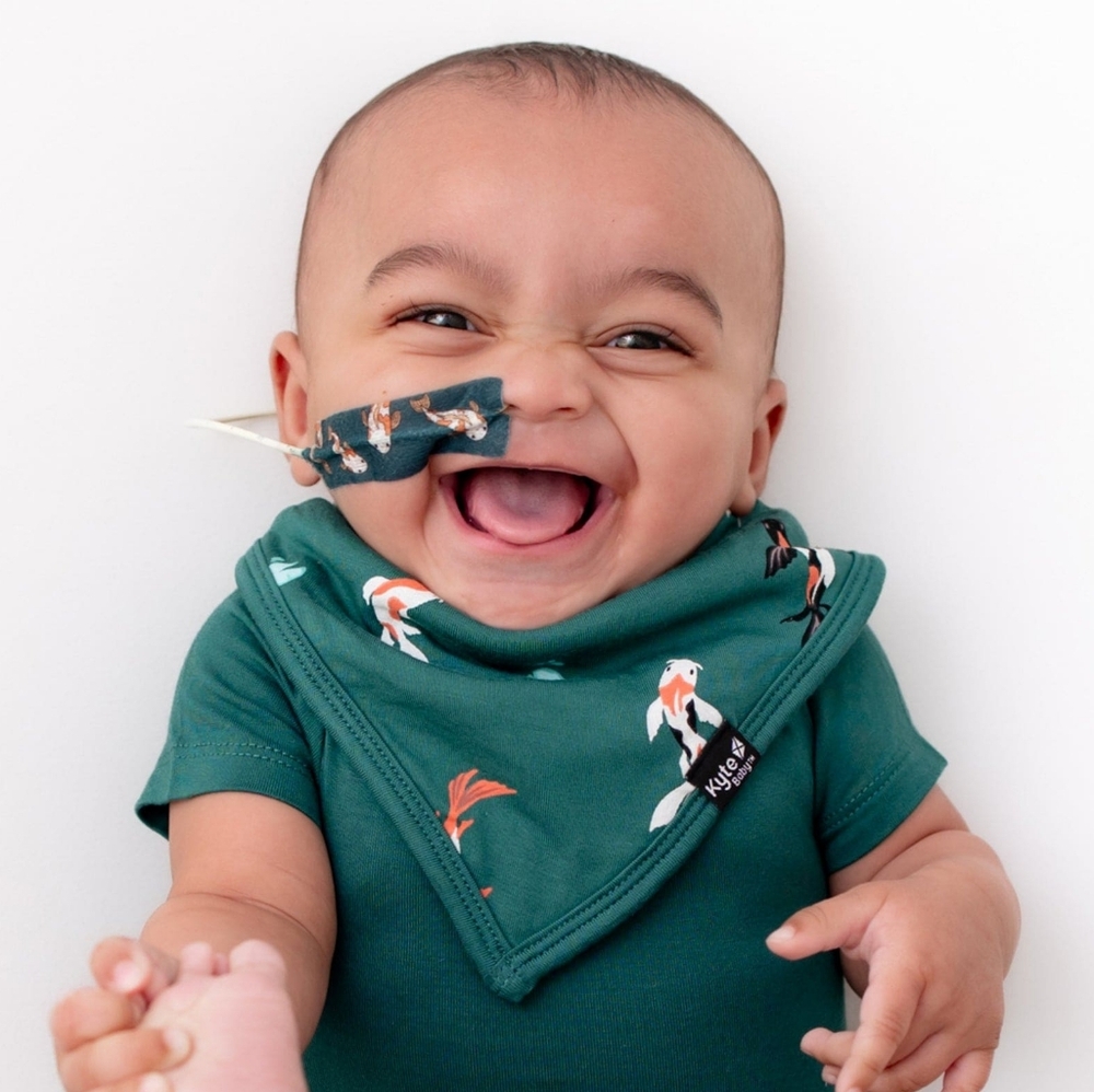 Kyte Baby Bib In Koi NWT
